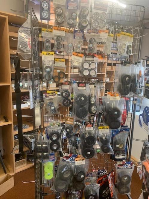 Modelbouw inboedel winkel, Hobby en Vrije tijd, Modelbouw | Auto's en Voertuigen, Nieuw, Auto, Groter dan 1:32, Overige merken