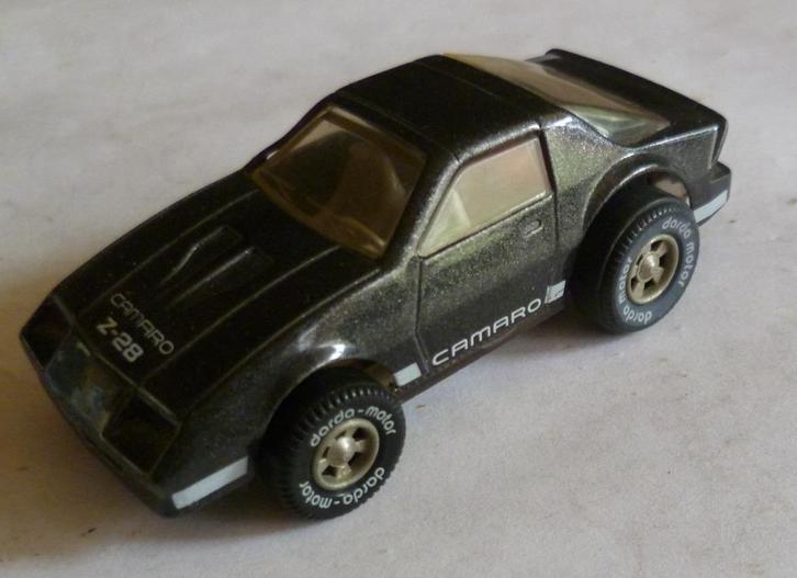 Darda Camaro Z28, Hobby en Vrije tijd, Modelauto's | Overige schalen, Zo goed als nieuw, Auto, Ophalen