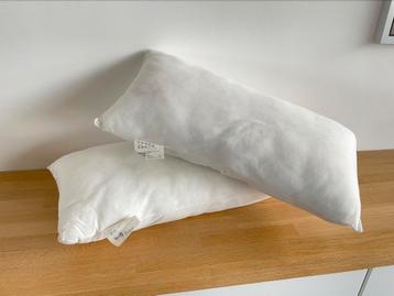 2 kussens zonder sloop Afm. 45x75 cm Ikea
