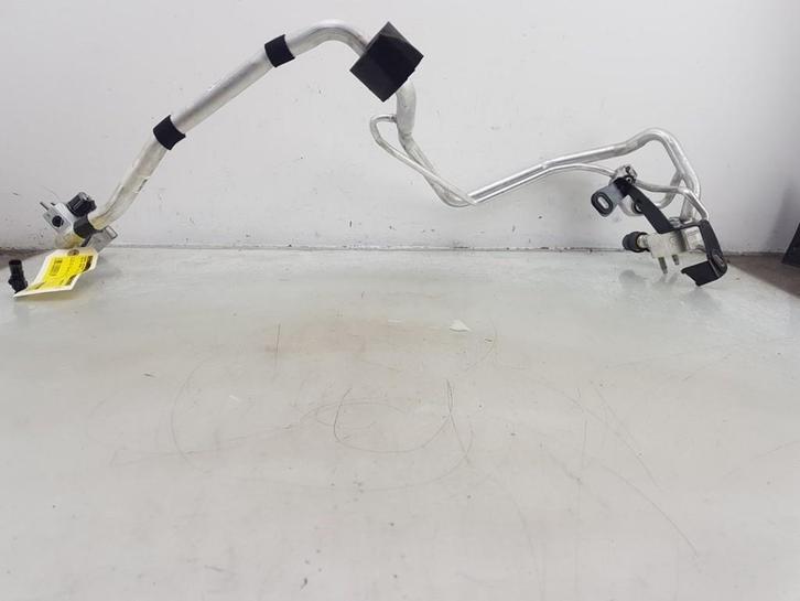 AIRCO LEIDING XC60 II (UZ) (|32130437|32130430|31694256|), Auto-onderdelen, Airco en Verwarming, Volvo, Gebruikt