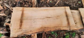 Planches de CHÊNE  beschikbaar voor biedingen