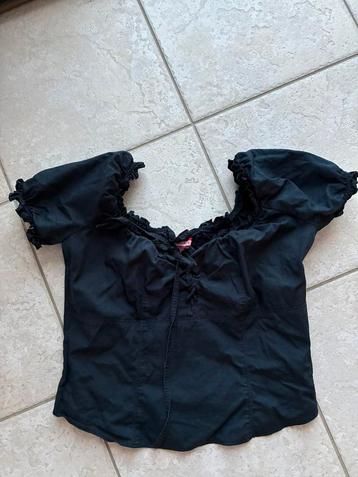 Haut court femme manches courtes Jennyfer - T36/38 - noir beschikbaar voor biedingen