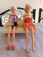 Barbies met bank, Kinderen en Baby's, Speelgoed | Poppen, Ophalen, Gebruikt