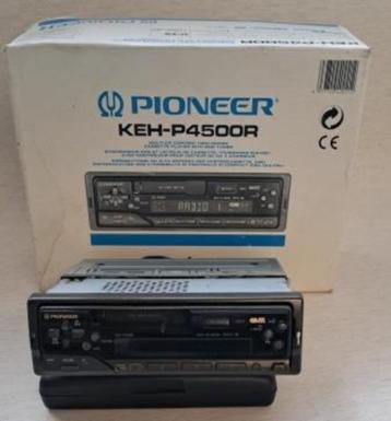 autoradio met cassettespeler beschikbaar voor biedingen