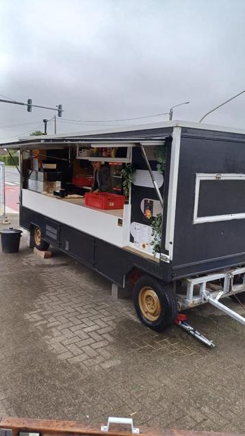 Camion de nourriture, Enlèvement, Neuf