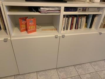 Armoires blanches beschikbaar voor biedingen