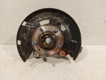 WIELNAAF RECHTS VOOR Opel (13502828) beschikbaar voor biedingen