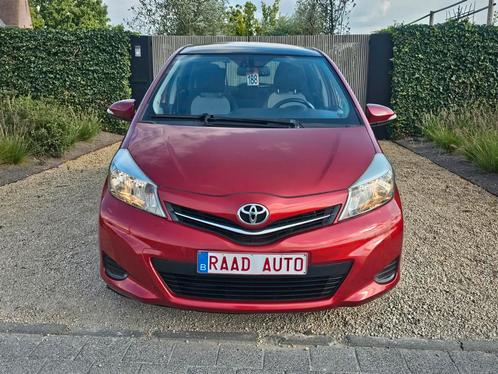 Toyota yaris 1.4 d4d _  / toit pano _ GPS _ CAMERA _ airco !, Auto's, Toyota, Bedrijf, Te koop, Yaris, ABS, Achteruitrijcamera