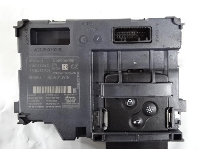 CONTACTSLOT Renault Clio IV (5R) (285901391R), Auto-onderdelen, Overige Auto-onderdelen, Renault, Gebruikt