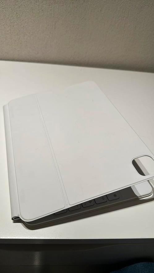 Apple Magic Keyboard for iPad Pro 11” 2022 – AZERTY (wit), Computers en Software, Tablet-hoezen, Gebruikt, Ophalen