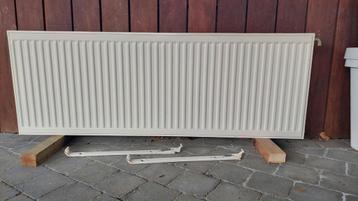 Radiateur Type 22 L140 x H50 cm beschikbaar voor biedingen