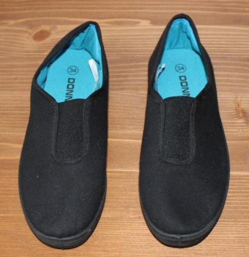 Chaussons de gymnastique NEUFS de Donnay (pointure 34), Enfants & Bébés, Vêtements enfant | Chaussures & Chaussettes, Neuf, Chaussures de sport