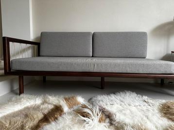 Sofacompany HADLEY dagbed in NIEUWSTAAT - 700€ beschikbaar voor biedingen