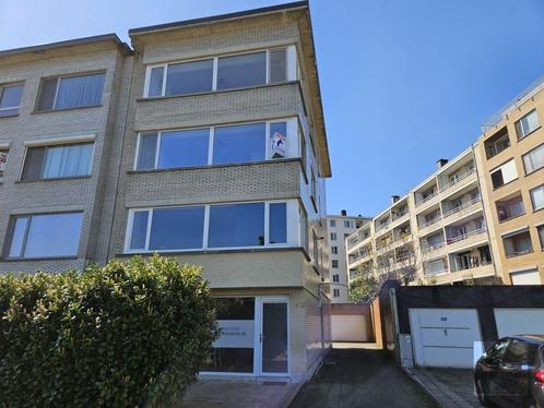 Appartement te koop in Merksem, 2 slpks, Immo, Huizen en Appartementen te koop, Appartement