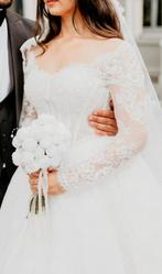 kanten trouwjurk, Ophalen of Verzenden, Zo goed als nieuw, Wit, Trouwjurk