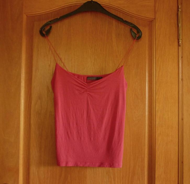Bessen roze rode top met spaghettibandjes Maat 36 van Zara, Kleding | Dames, Topjes, Maat 36 (S), Roze, Ophalen of Verzenden