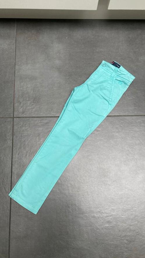 339: groene broek mt 122 Red and Blu, Kinderen en Baby's, Kinderkleding | Maat 122, Jongen, Broek, Ophalen of Verzenden