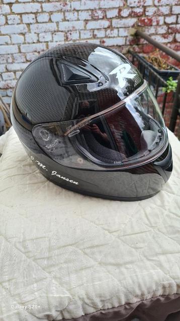 Levior Prototype full Carbon helm