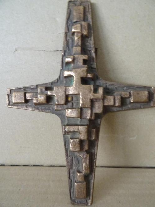Art deco bronzen kruisbeeld reliëf plaquette 12x17 Hongarije, Antiek en Kunst, Antiek | Religieuze voorwerpen, Ophalen of Verzenden