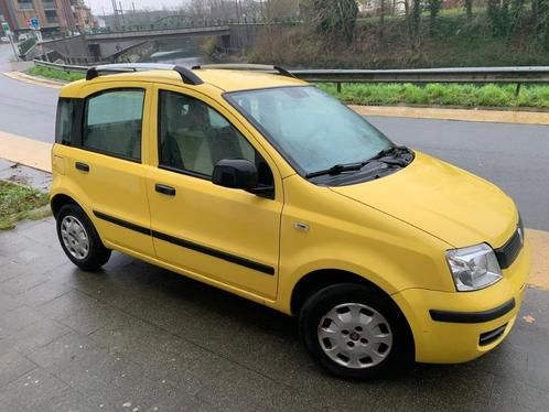 Fiat panda (12/2011) 1.2 benzine 198.333 km, Auto's, Fiat, Particulier, Panda, Airbags, Bluetooth, Elektrische ramen, Radio, Traction-control