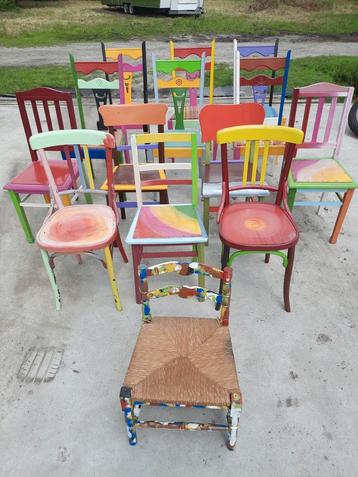 Chaises : 10€, antiquité, food truck vintage, roulotte, cuis, Enlèvement ou Envoi, Comme neuf