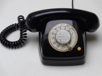 Oude Telefoon RTT uit 1966  beschikbaar voor biedingen