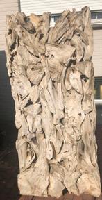 Decoratieve wand in wrakhout / drijfhout, Ophalen