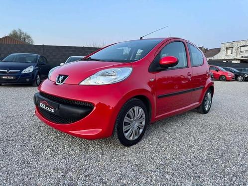 Peugeot 107 1.0i *12 mois de garantie* (bj 2007, automaat), Auto's, Peugeot, Bedrijf, Te koop, ABS, Airbags, Boordcomputer, Centrale vergrendeling