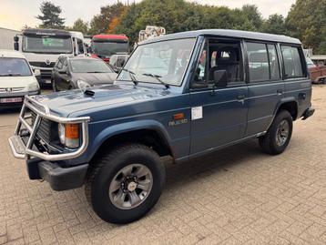 Mitsubishi Pajero *LONG CHASSIS-7SEATS-DIESEL* (bj 1989) beschikbaar voor biedingen