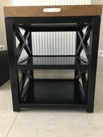 Leuk bijzettafeltje met dienblad apart te gebruiken, Ophalen, Vierkant, 55 tot 75 cm, 60 cm of meer