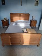 Chambre à coucher en chêne massif, Enlèvement