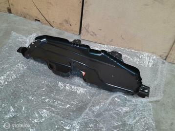 Brandstoftank beugel Range Rover Sport L320 Tank Onder plaat beschikbaar voor biedingen