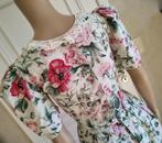 vintage bloemen jurk, Kleding | Dames, Jurken, Vintage, Ophalen of Verzenden, Zo goed als nieuw, Maat 34 (XS) of kleiner