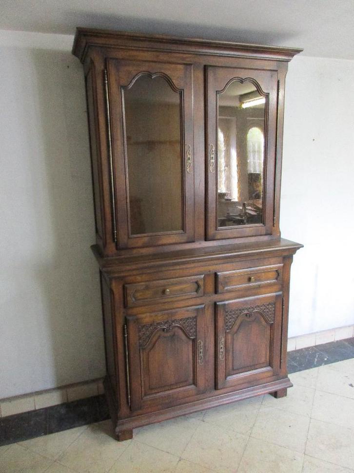 Buffet massif, Maison & Meubles, Armoires | Buffets, Comme neuf, Avec tiroir(s), Avec porte(s), Avec tablette(s), Chêne, Enlèvement