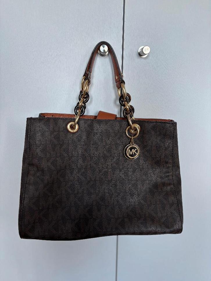 Michael Kors Handtas, Handtassen en Accessoires, Tassen | Damestassen, Zo goed als nieuw, Handtas, Bruin, Ophalen