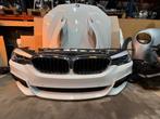 VOORPANEEL BMW G30 G31 M-PAKKET -TIZAUTOPARTS-, Ophalen, Gebruikt, Voor, Bumper
