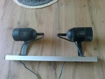 Armatuur 2 lampen, plafondspots beschikbaar voor biedingen