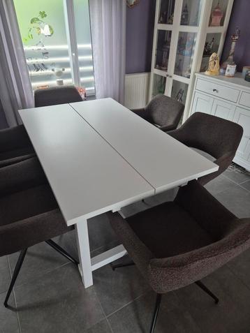 Table de salle à manger impeccable achetée 449€ chez ikea, Enlèvement, Comme neuf