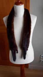 Nerts sjaal, Enlèvement, Écharpe