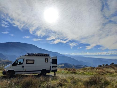 omgebouwde camper te huur, Caravans en Kamperen, Mobilhomes, Particulier, Bus-model, tot en met 2, Diesel, 4 tot 5 meter, Ophalen