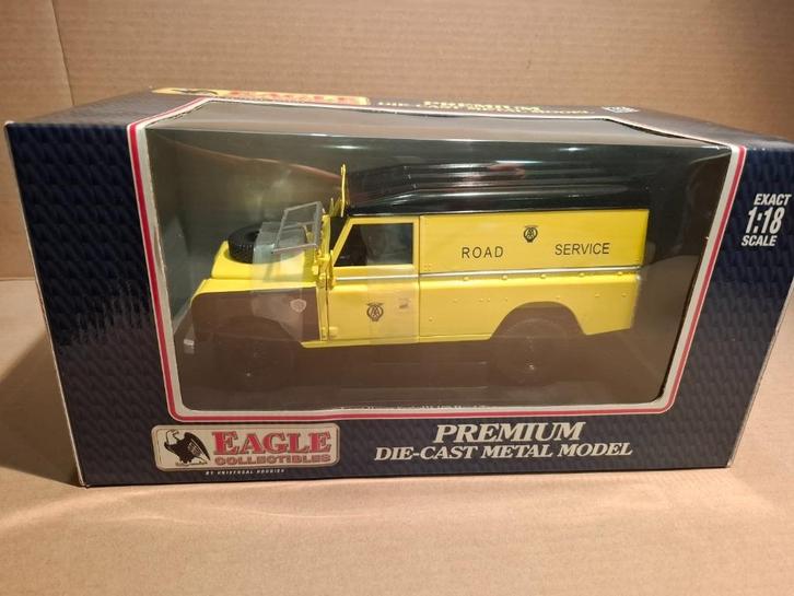 Universal Hobbies 1/18 Land Rover 109 'AA Rescue Van' 4401, Hobby en Vrije tijd, Modelauto's | 1:18, Nieuw, Auto, Overige merken