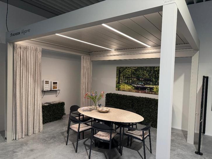 Overkapping met lamellen - toonzaalmodel 3x3,75m, Tuin en Terras, Overkappingen, Ophalen of Verzenden