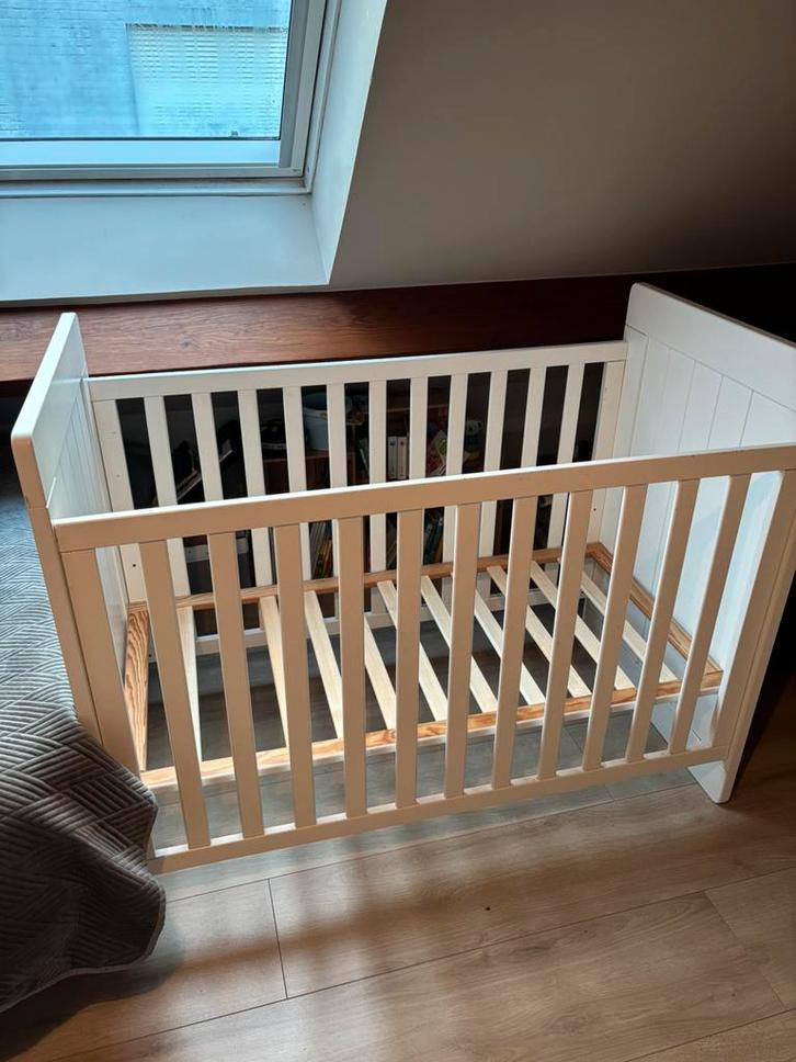 Babybed ledikant met matras en aerosleep, Kinderen en Baby's, Babywiegjes en Ledikanten, Gebruikt, Ledikant, Ophalen