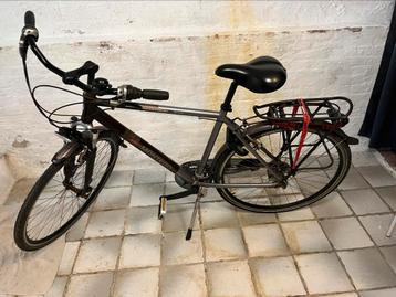 Degelijke heten fiets  Montego 14 vitessen  beschikbaar voor biedingen