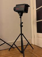 Twee Multiblitz studio flitsers, Enlèvement, Comme neuf