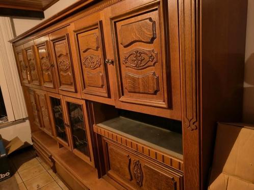 Wandkast vanwege overlijden geen rokersomgeving, Huis en Inrichting, Kasten | Wandmeubels, Gebruikt, Met deur(en), Met plank(en)