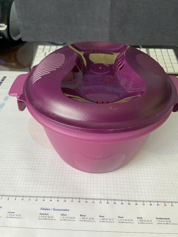 Rijstkoker Tupperware beschikbaar voor biedingen