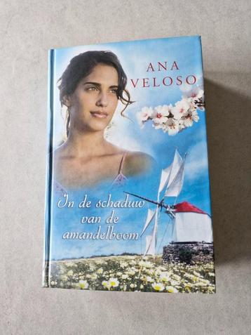 In de schaduw van de amandelboom - Ana Veloso beschikbaar voor biedingen