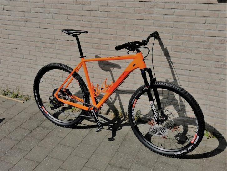 Cube reaction pro XL met upgrades (22"), Fietsen en Brommers, Fietsen | Heren | Sportfietsen en Toerfietsen, Zo goed als nieuw
