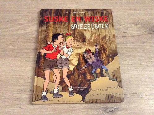 Suske en Wiske griezelboek (2001), Boeken, Stripverhalen, Zo goed als nieuw, Eén stripboek, Ophalen of Verzenden